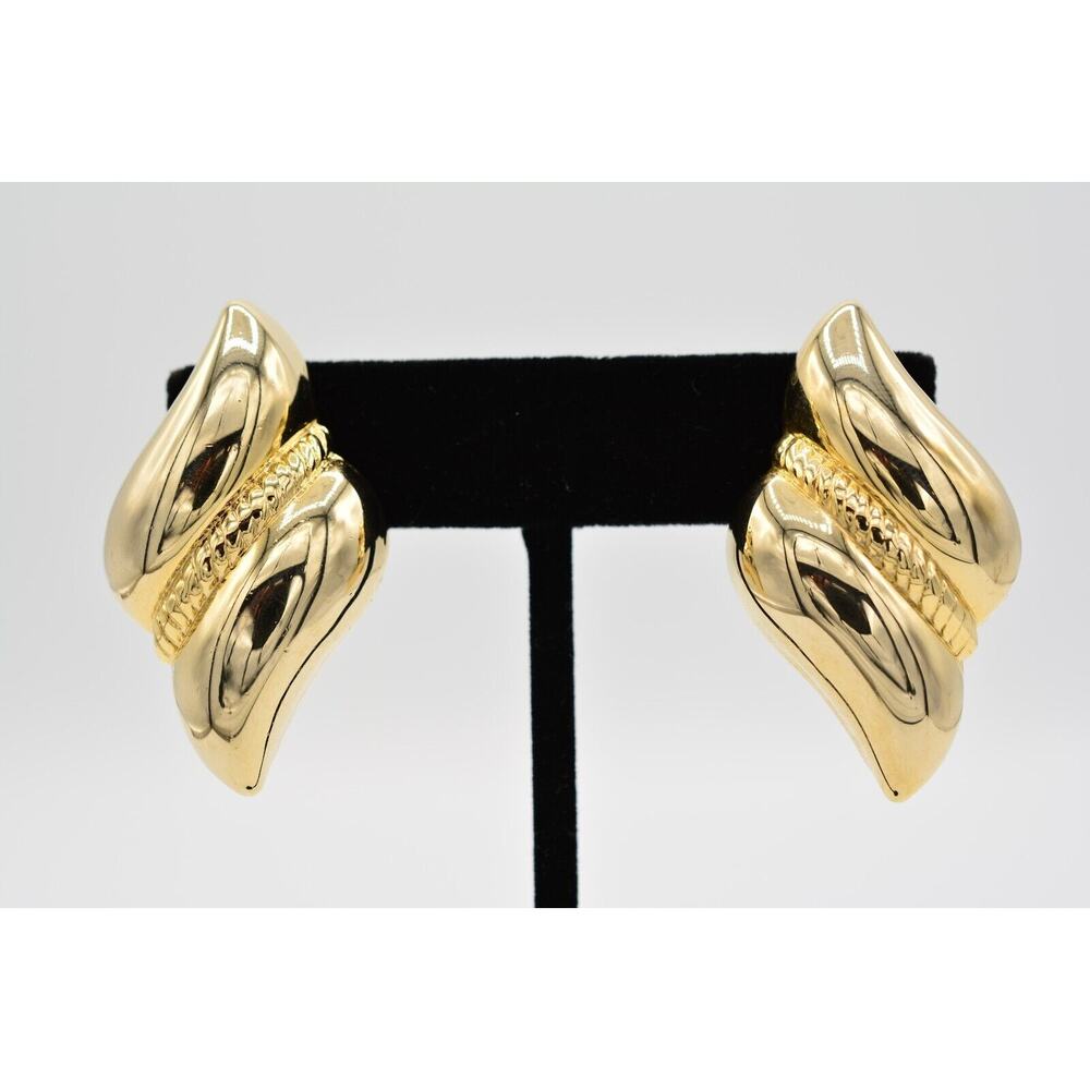 Vintage Clip Earrings Gold Tone Chunky Metal Puffy BinAE